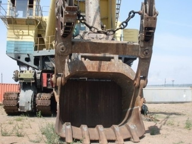 Excavator EKG-12,5